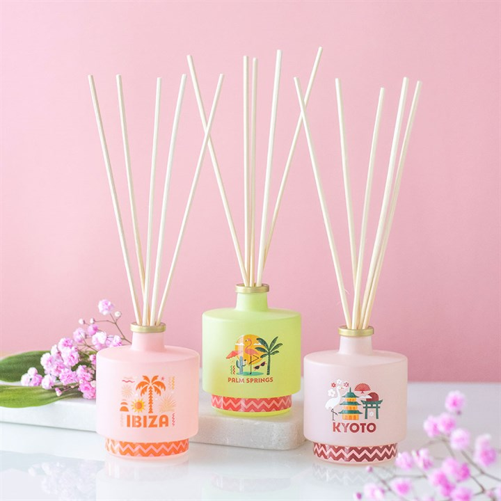 Palm Springs Pink Grapefruit Reed Diffuser.